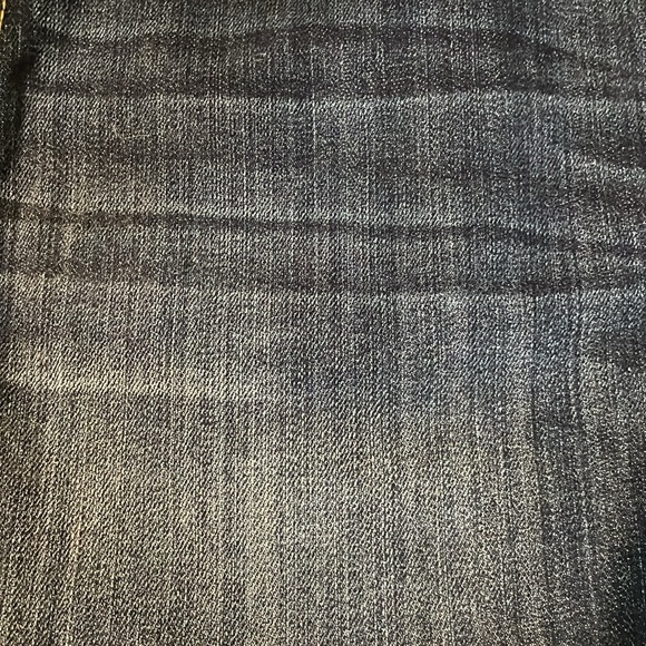 Mossimo Denim Mid-Rise Midi Denim Cutoff Short - Picture 2 of 6